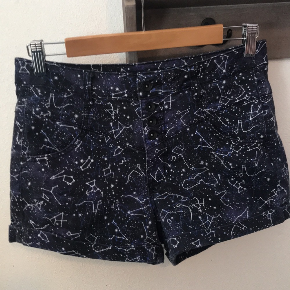 BlackHeart shorts blue, constellations on fabric, high rise blue size 9